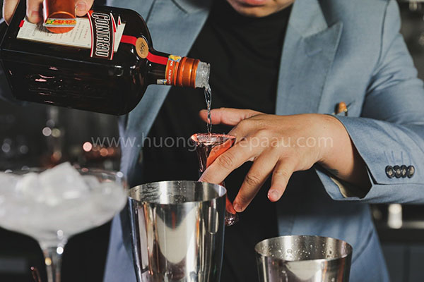 tìm hiểu Mixologist Là Gì